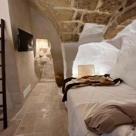 La Segreta Del Castello, Private Access Bed & Breakfast Gioia Del Colle Exterior photo