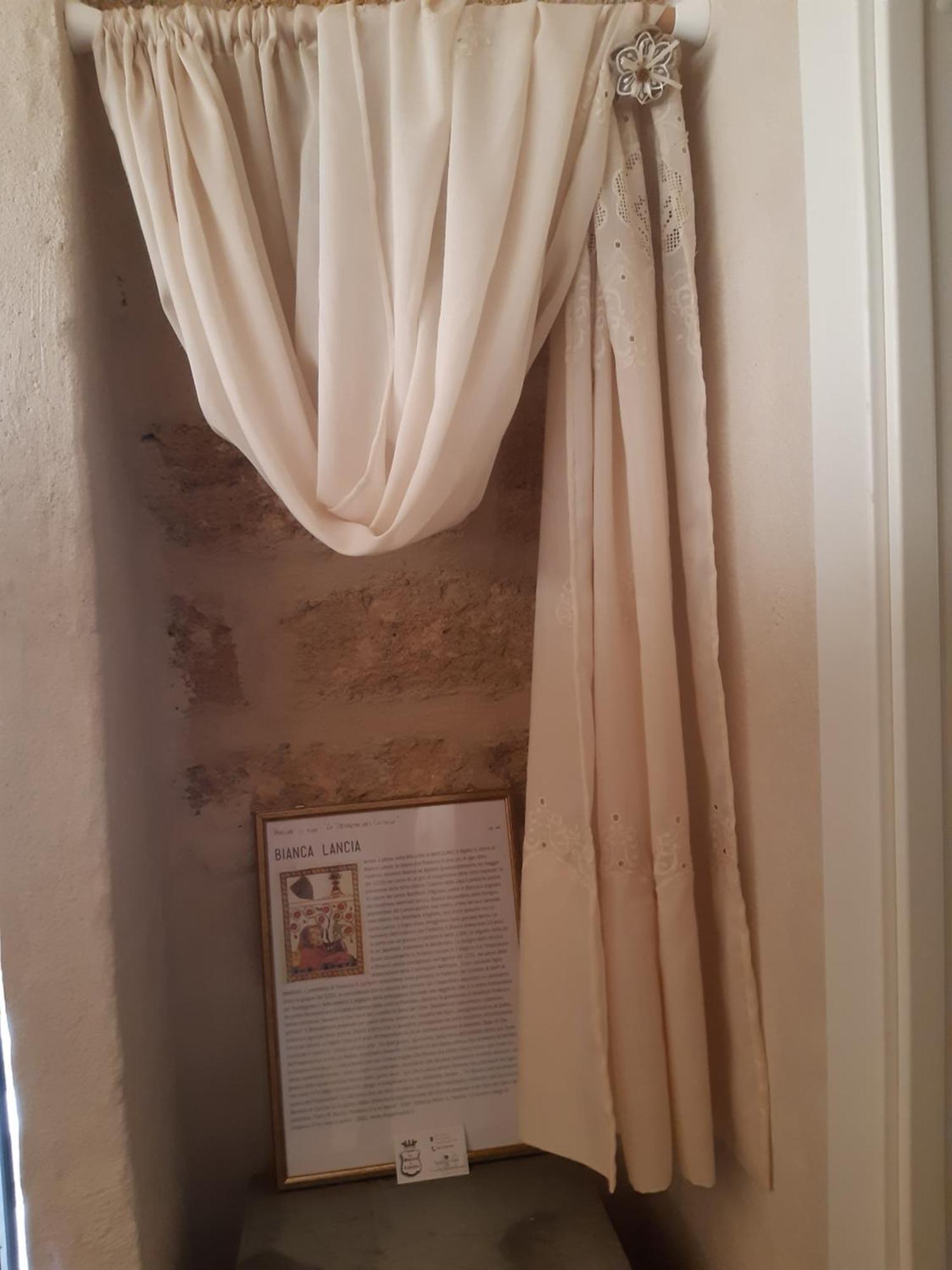 La Segreta Del Castello, Private Access Bed & Breakfast Gioia Del Colle Exterior photo